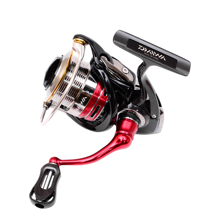 Безынерционная катушка Daiwa Aegis 2506H